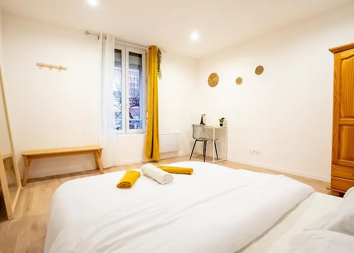 Budget Avec Parking Au Centre-ville