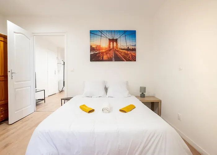 Budget Avec Parking Au Centre-ville Lägenhet Charleville-Mézières